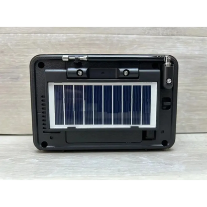 Radio Solar Vintage Am Fm Sw Bluetooth Usb Sd 3 Bandas